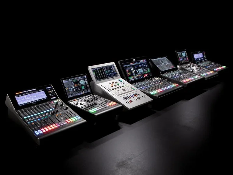 compact professional digital mixers
