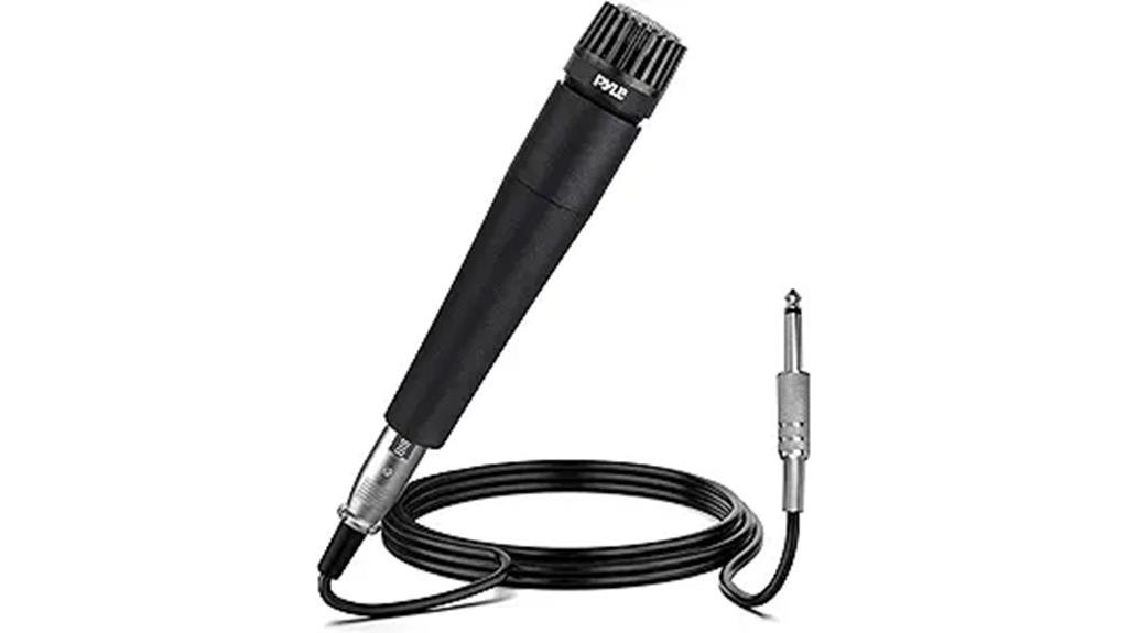 dynamic microphone with filter