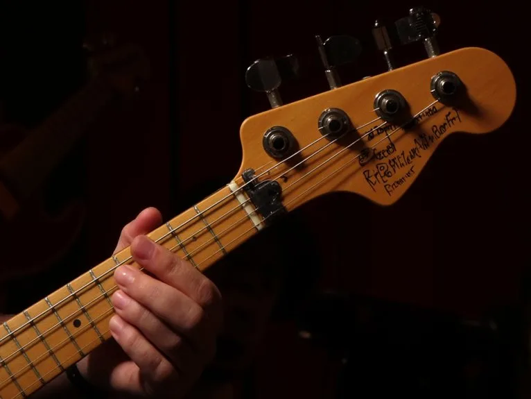 expanding bass tapping techniques